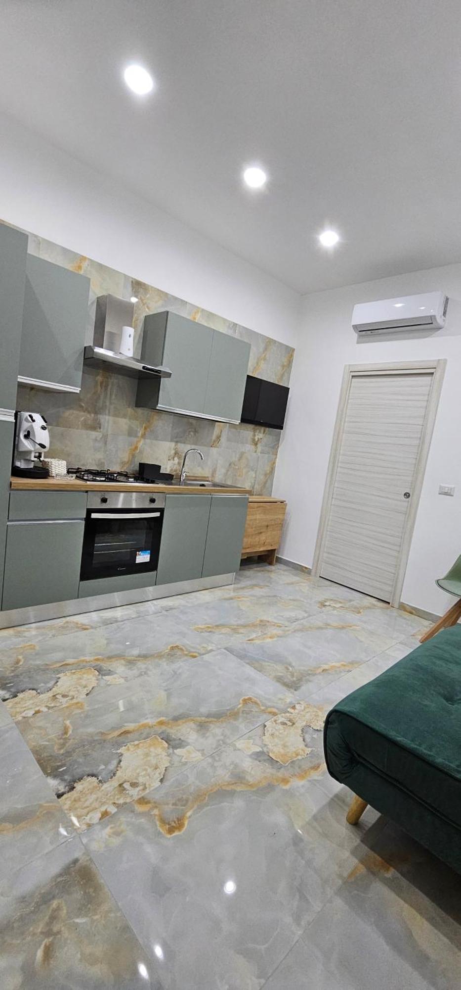 Da Tonino Luxury Apartments Napoli Bagian luar foto