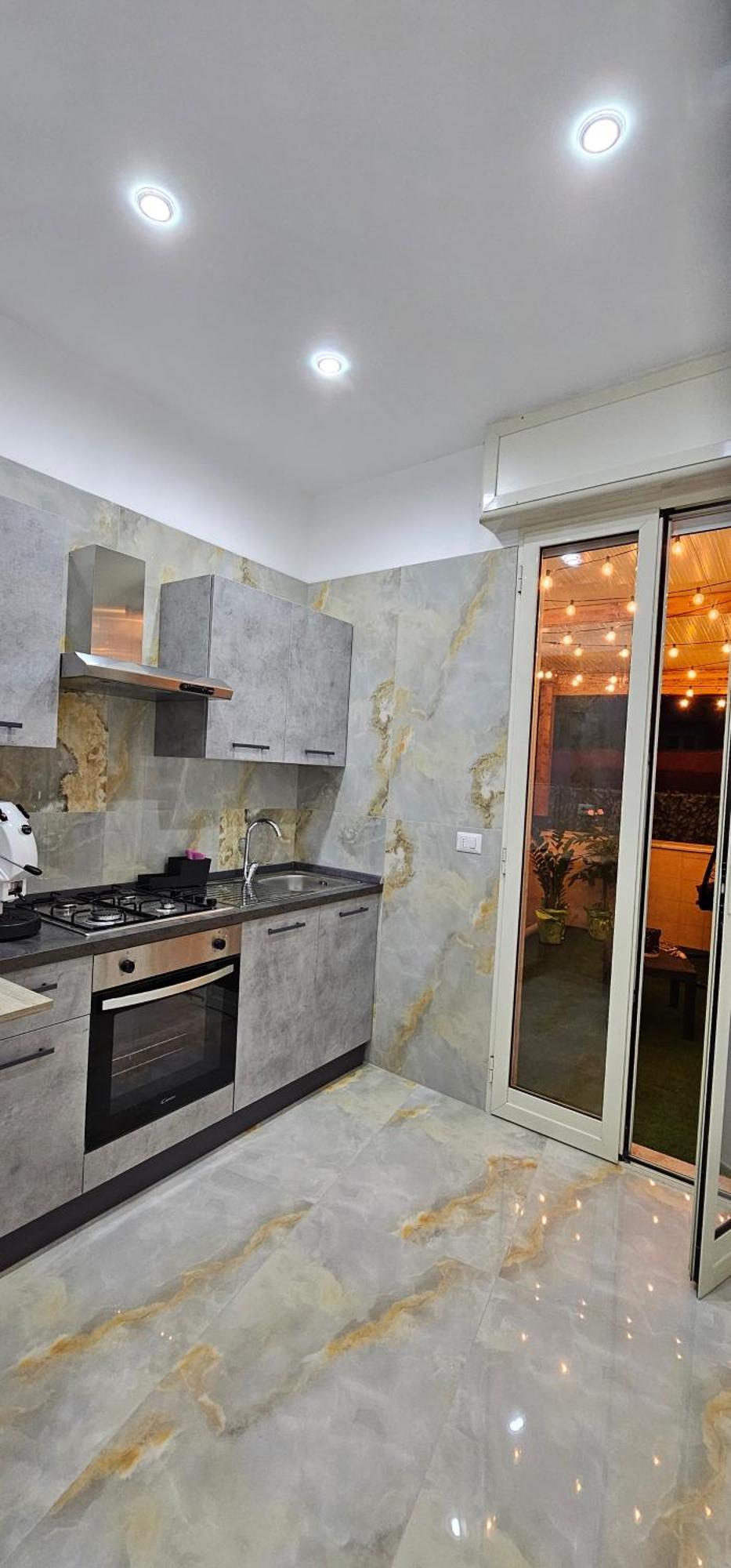 Da Tonino Luxury Apartments Napoli Bagian luar foto